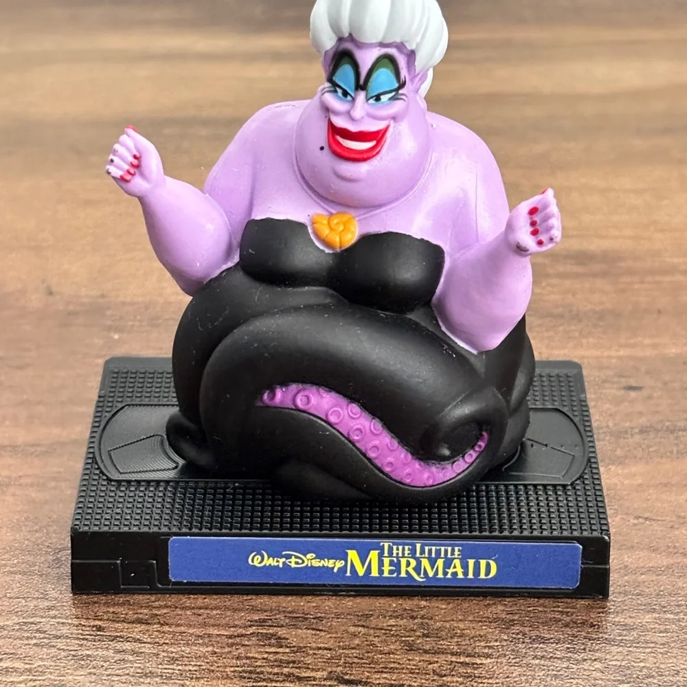 Disney Movie Character The Little Mermaid URSULA Collectible Figure Toy VHS Box